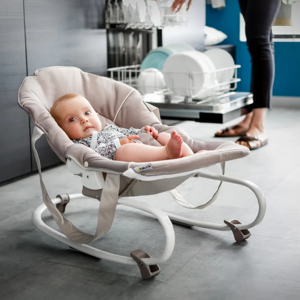 Scaun pentru hranire 3 in 1 Hauck Sit N Relax Stretch Grey
